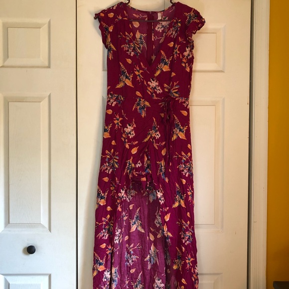 Xhilaration Dresses & Skirts - Xhilaration long flowy romper